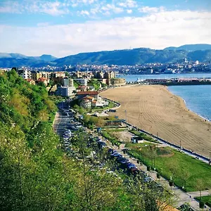 apartamento-en-la-playa-con-parking-privado.bilbaohotelsspain.com/